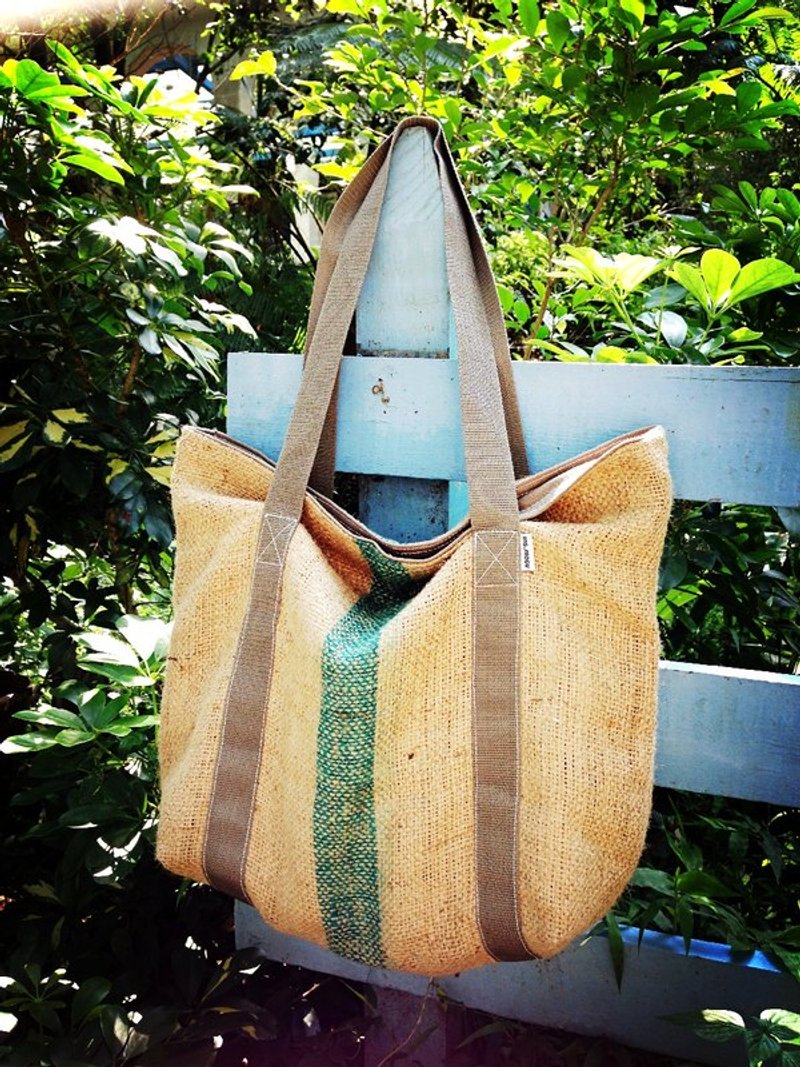 颓废艺术家/麻布肩背包 - 侧背包/斜挎包 - 棉．麻 卡其色