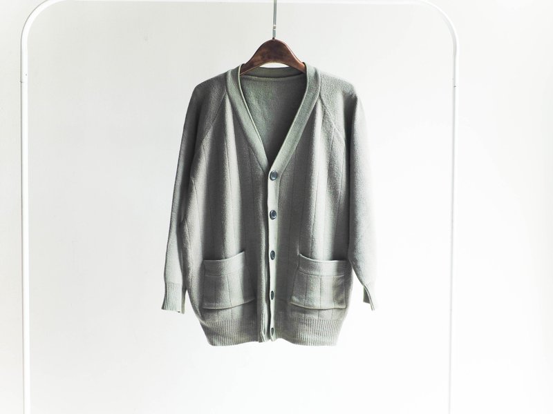 河水山 - 男朋友的灰绿色单身派对 刺绣 古董毛质毛衣外套 开襟 古着 毛衣 vintage oversize - 女装休闲/机能外套 - 羊毛 绿色