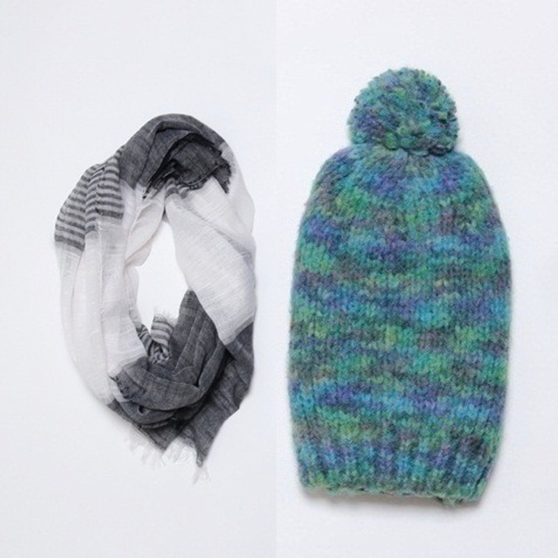 1+1 网络独卖暖心冬日组合 花纱毛帽+彩格围巾 - 丝巾 - 其他材质 红色