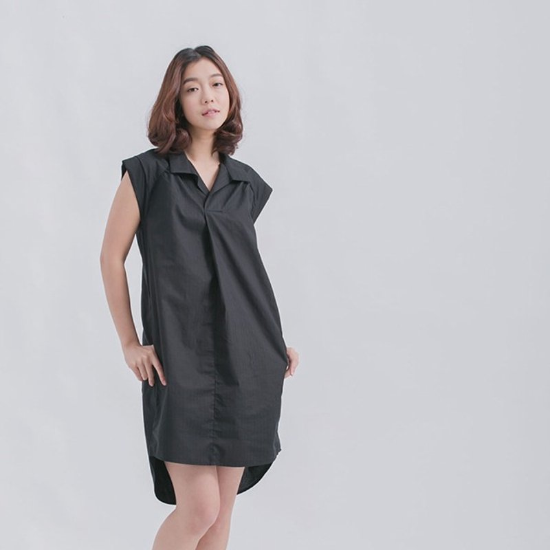 Jessie 痕迹半襟洋装/黑 - 洋装/连衣裙 - 棉．麻 黑色