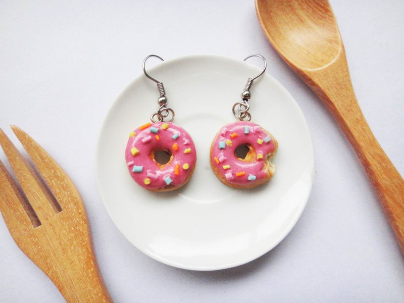 粉红釉面甜甜圈耳环 (长) - 耳环/耳夹 - 纸 粉红色