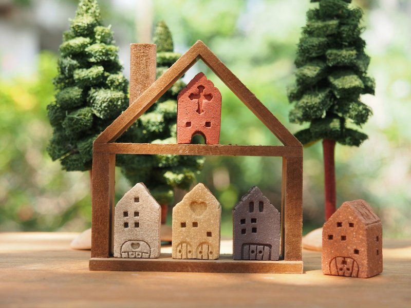 【小小村  Simple Village 】手作陶小房子/迷你-5件/组(四面皆有窗,可任意组合) 需订制 - 花瓶/陶器 - 其他材质 