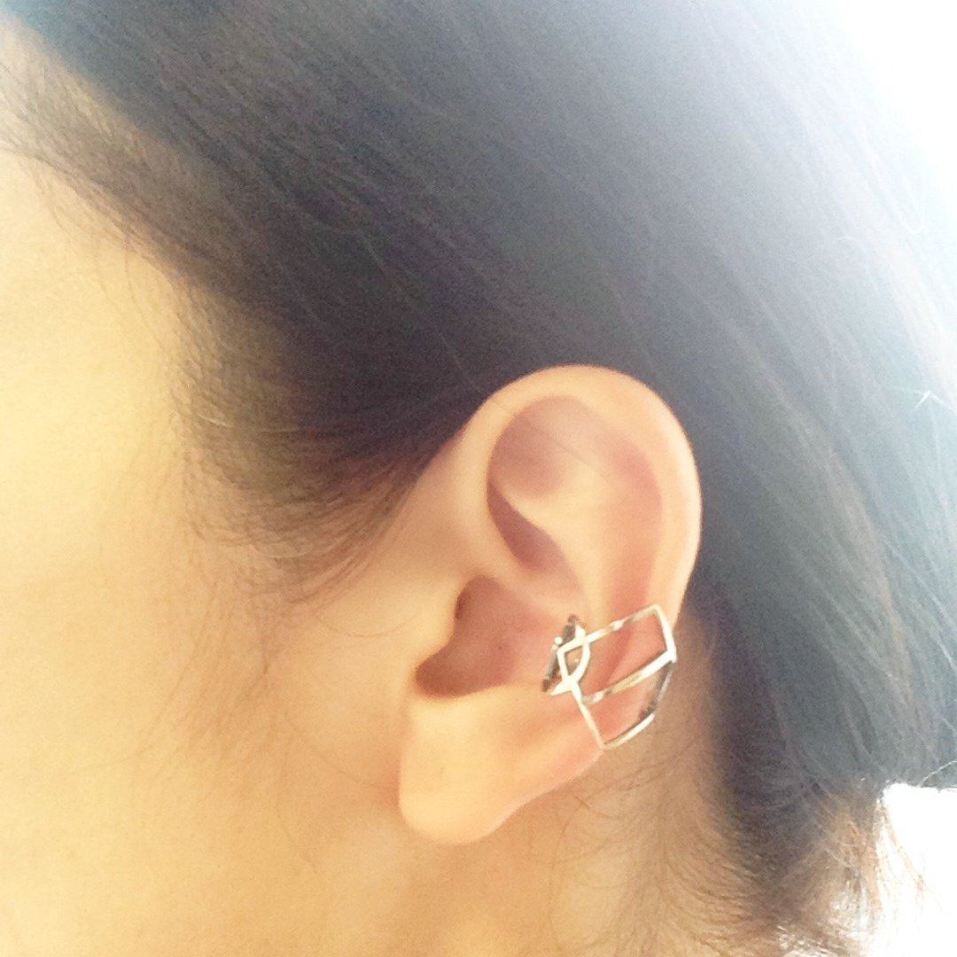 [Orders] production Iyakafu Midi ring / 950 silver square design <Unisex> - 耳环/耳夹 - 其他金属 灰色