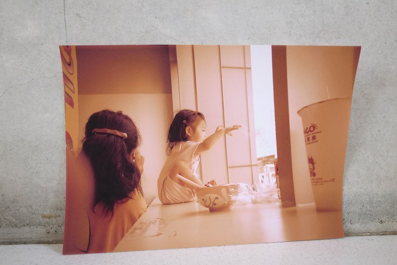 【母亲节礼物】枯木&CryWood手作明信片【041】─嬉戏着 - 卡片/明信片 - 纸 红色