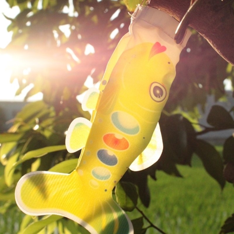 台湾鲑鱼旗15CM (黄绿) - 摆饰 - 其他材质 多色