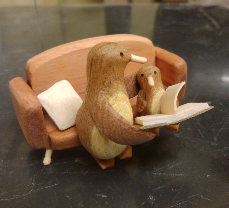 Picture book parent and child penguins set - 摆饰 - 木头 咖啡色