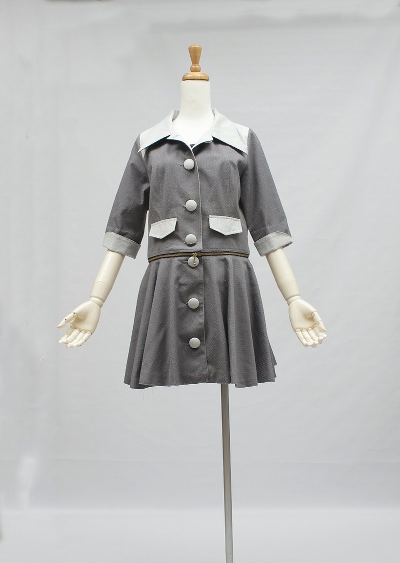 全馆包邮  *知性风灰色外套/灰色 /五分袖/冷气房/多穿/短版外套/披肩/洋装/外套 - 女装休闲/机能外套 - 其他材质 灰色