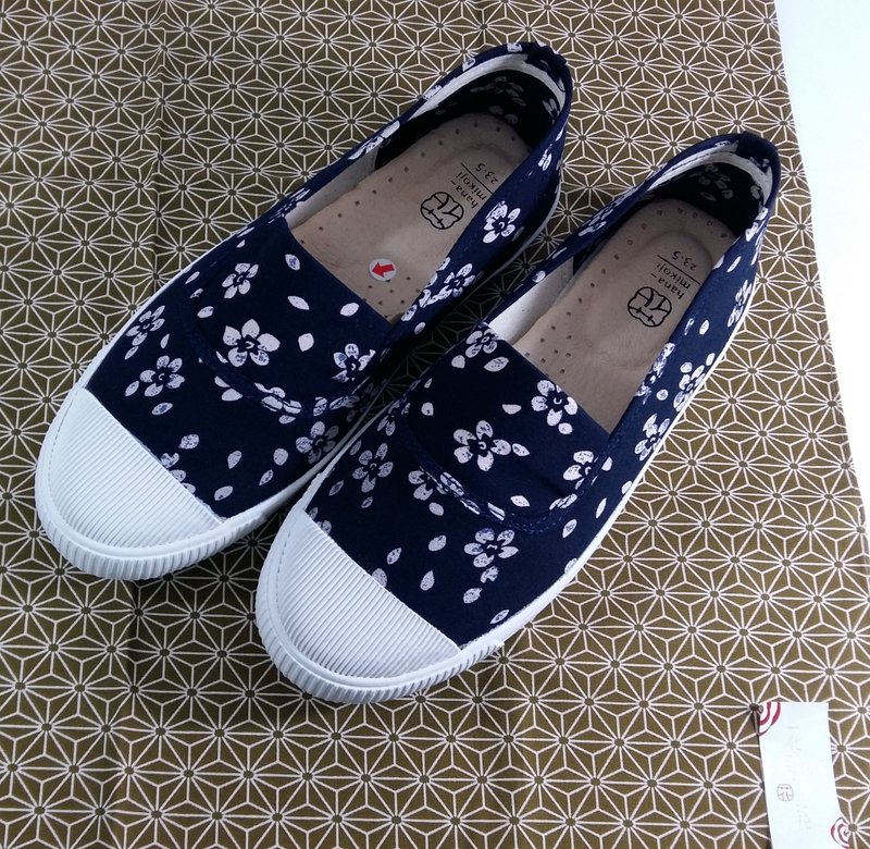 【2016の猴年好-运命の靴】设计整理鞋/靛蓝碎花菓菓鞋/尺寸23.5/只有一双/编号98 - 女款休闲鞋 - 纸 蓝色