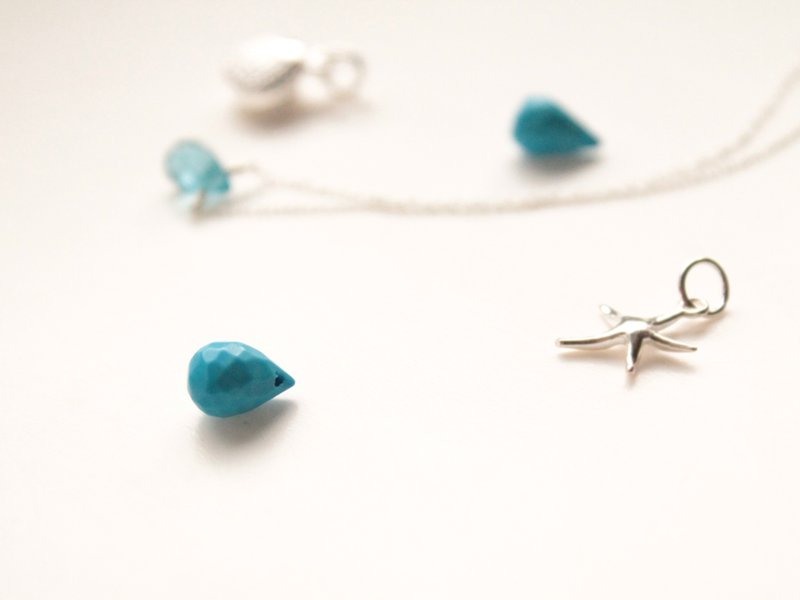 Journal 土耳其石 蓝松石 / 彩虹半宝石 裸肌纯银锁骨项链 - 项链 - 宝石 蓝色