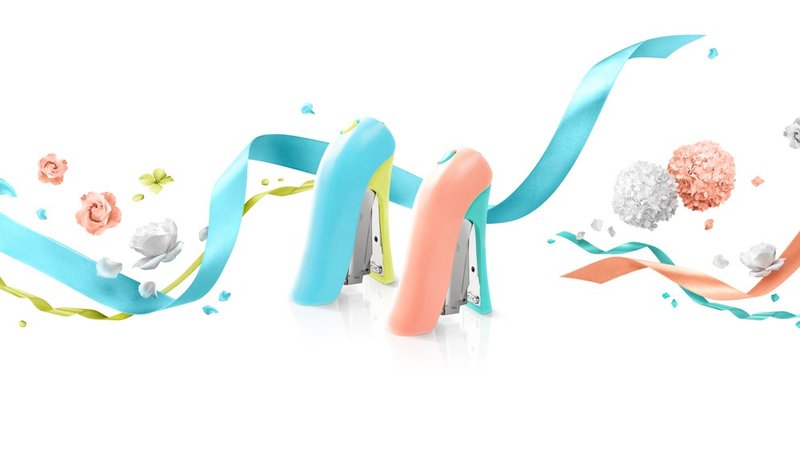 姿态省力订书机 - 粉红/绿 - 钉书机 - 塑料 粉红色