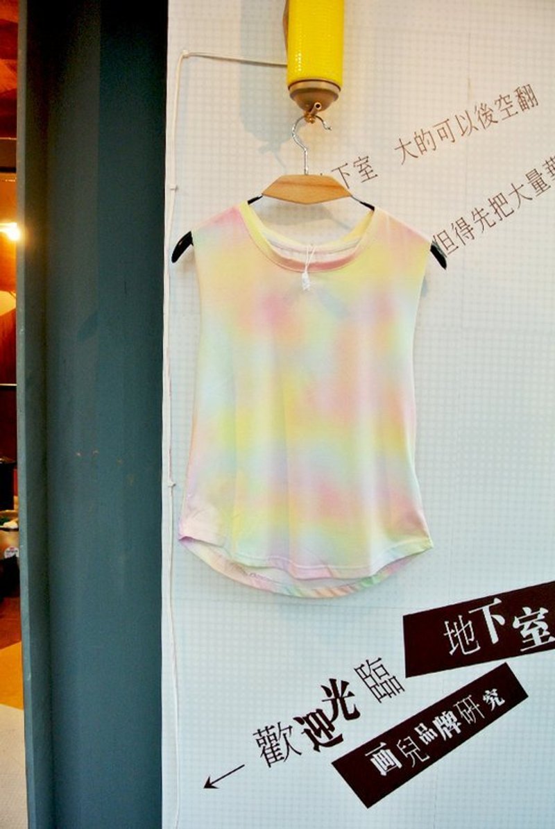 爱笑女孩运气都不差．彩虹弹性背心 - 其他 - 其他材质 多色