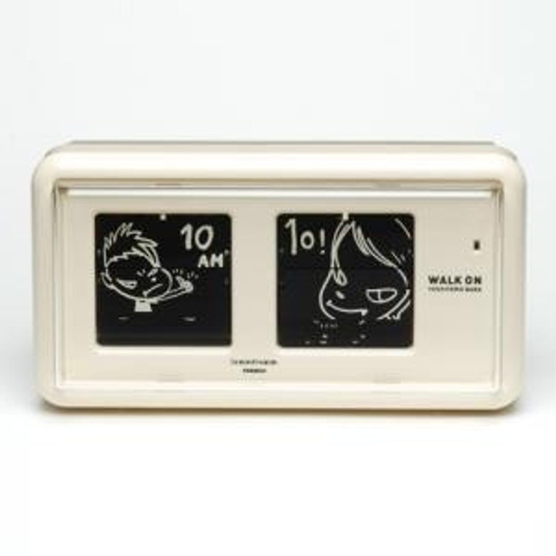 奈良美智WALK ON翻页钟-白 - 时钟/闹钟 - 塑料 白色