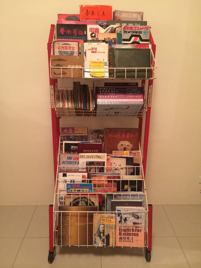 各式二手书工具书艺术文化语言设计创意文学心灵投资杂志月刊典藏绘本插画乡村杂货论文历史黑胶咖啡摄影美食多肉文创园艺古着旅游 - 刊物/书籍 - 纸 多色