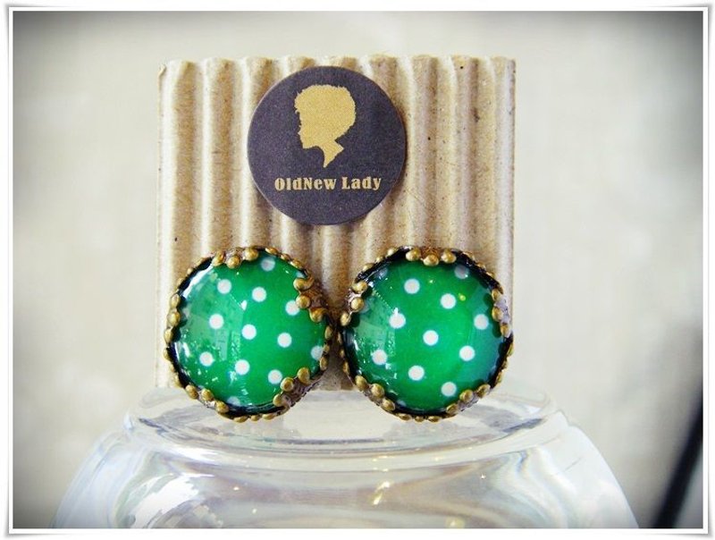 OldNew Lady-古铜色1.5cm圆形耳夹。普普风款【复古绿点点】新色! - 耳环/耳夹 - 其他金属 白色