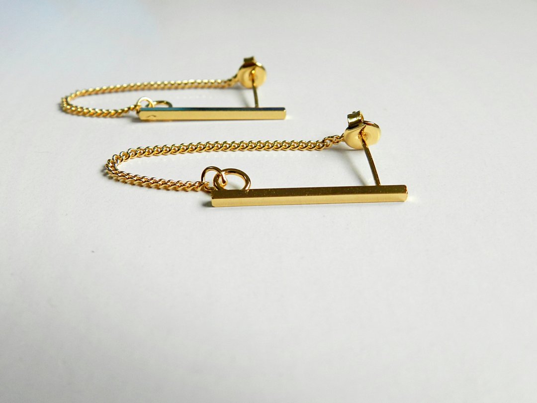 the st.    【 design 】设计款镀金后扣式耳环 - 耳环/耳夹 - 其他金属 金色
