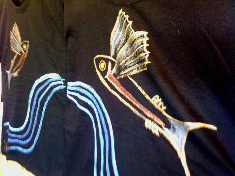 情人鱼(两件组)-Winwing手绘衣 - 女装 T 恤 - 棉．麻 