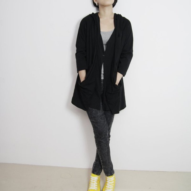 I . A . N Design 连帽口袋版型外套(黑色)  Organic Cotton - 中性连帽卫衣/T 恤 - 棉．麻 黑色