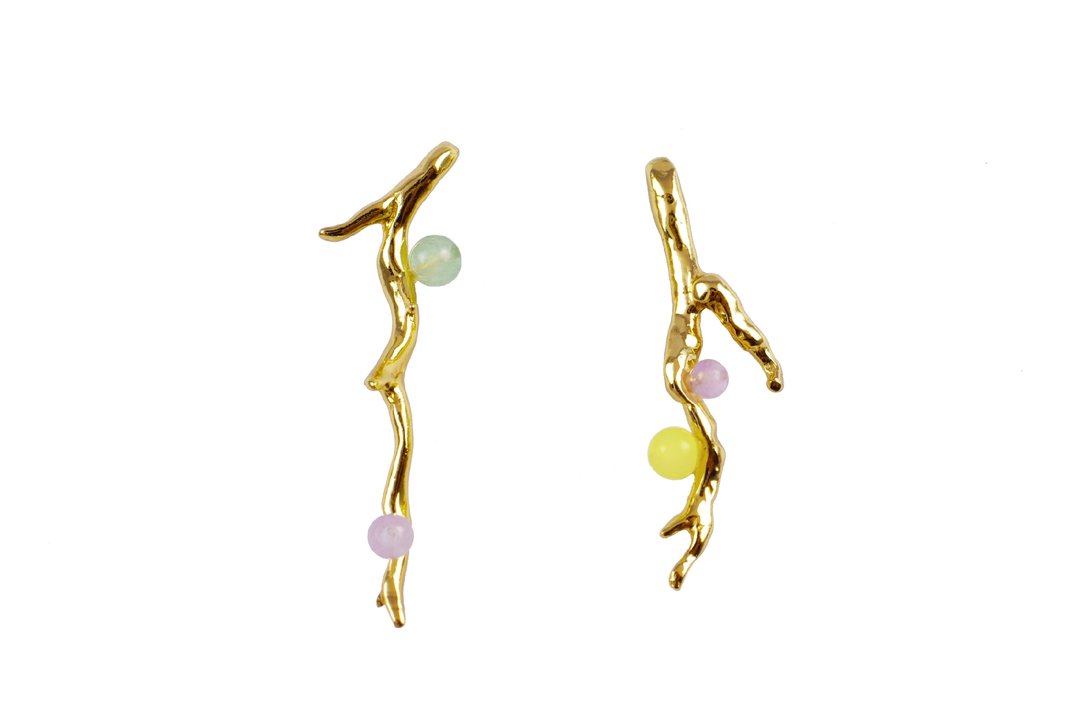 粉彩宝石枝枒耳环 Laurier Earrings - 耳环/耳夹 - 宝石 金色