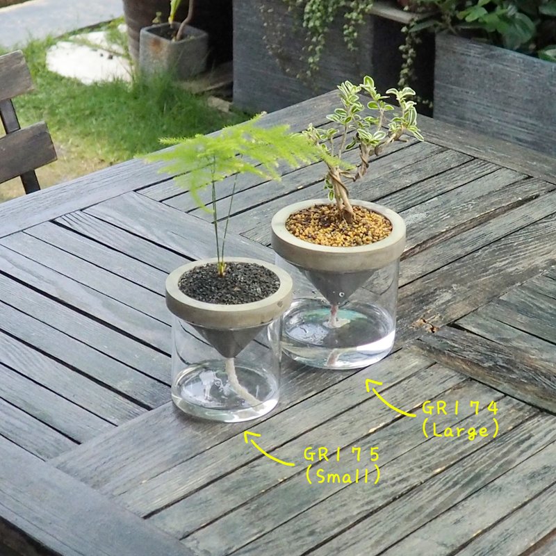 Greenology 水泥自动吸水花器 (大) - 防蚊用品 - 水泥 灰色