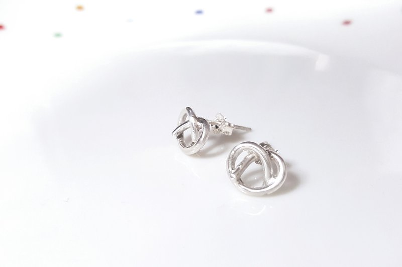 //Pretiola//纯银 耳环 - 耳环/耳夹 - 其他金属 白色