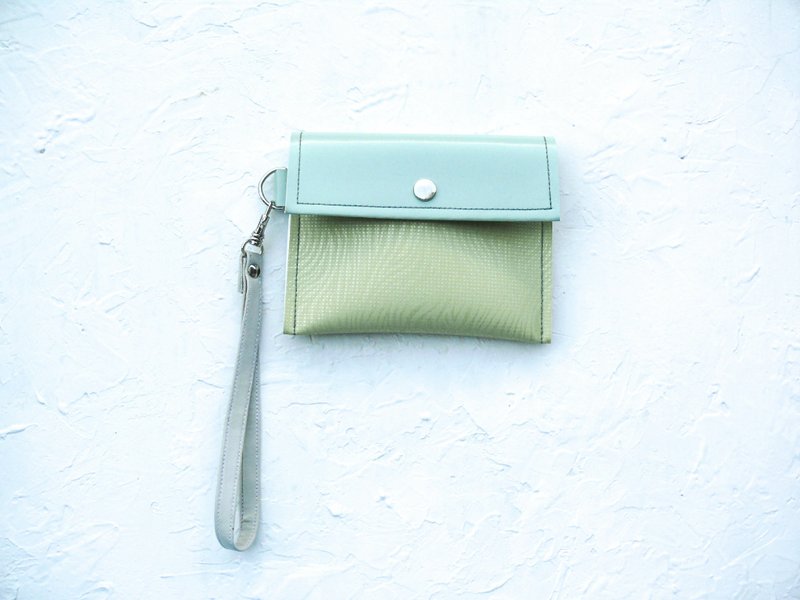 青草绿混血防水布包单一限量7折再免运 - 零钱包 - 防水材质 绿色