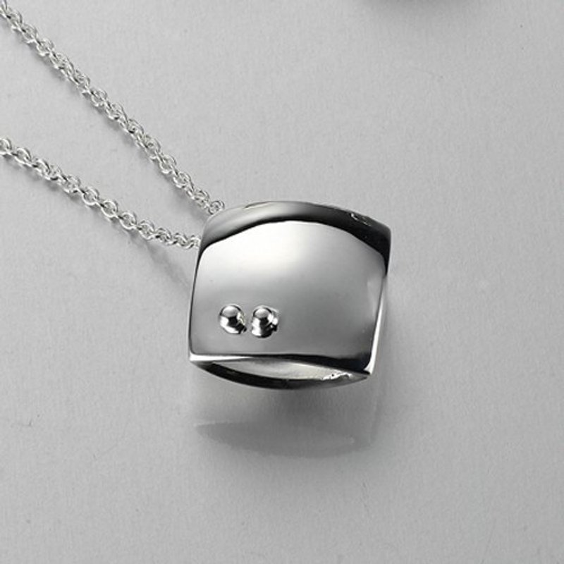 share&give 有忆思系列-  我要抱抱(迷你版) - 项链 - 其他金属 