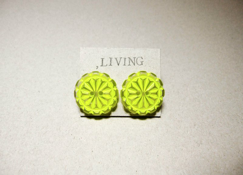 柠檬扣子＿耳环〔针/夹〕 - 耳环/耳夹 - 塑料 黄色