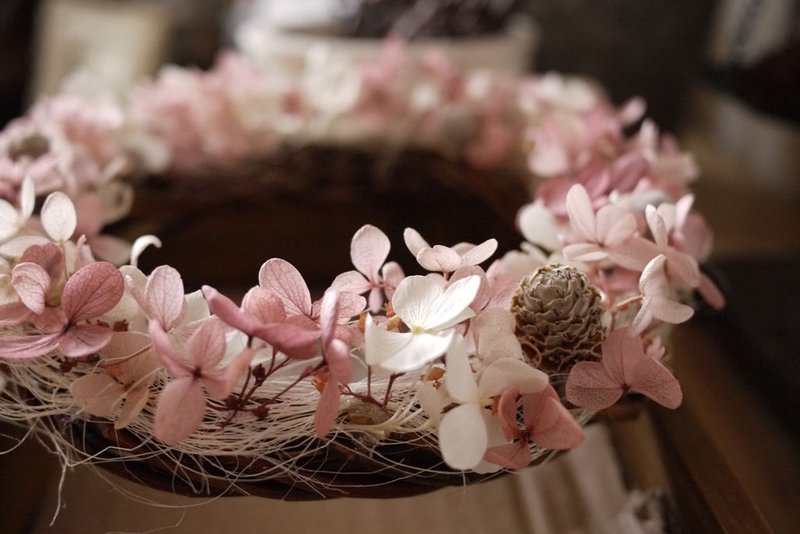 杂集手作zakka乡村风杂货．不凋花之恋．永生花/绣球花花圈(粉色系) - 植栽/盆栽 - 植物．花 粉红色