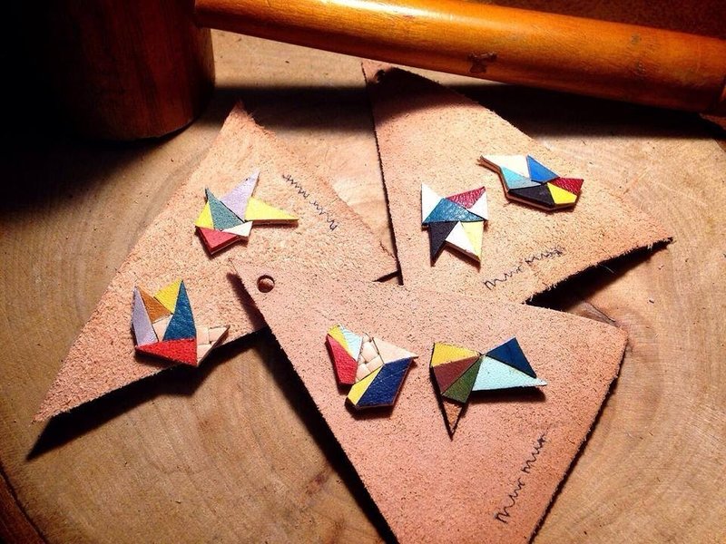 结晶体耳环(1对) - 耳环/耳夹 - 真皮 