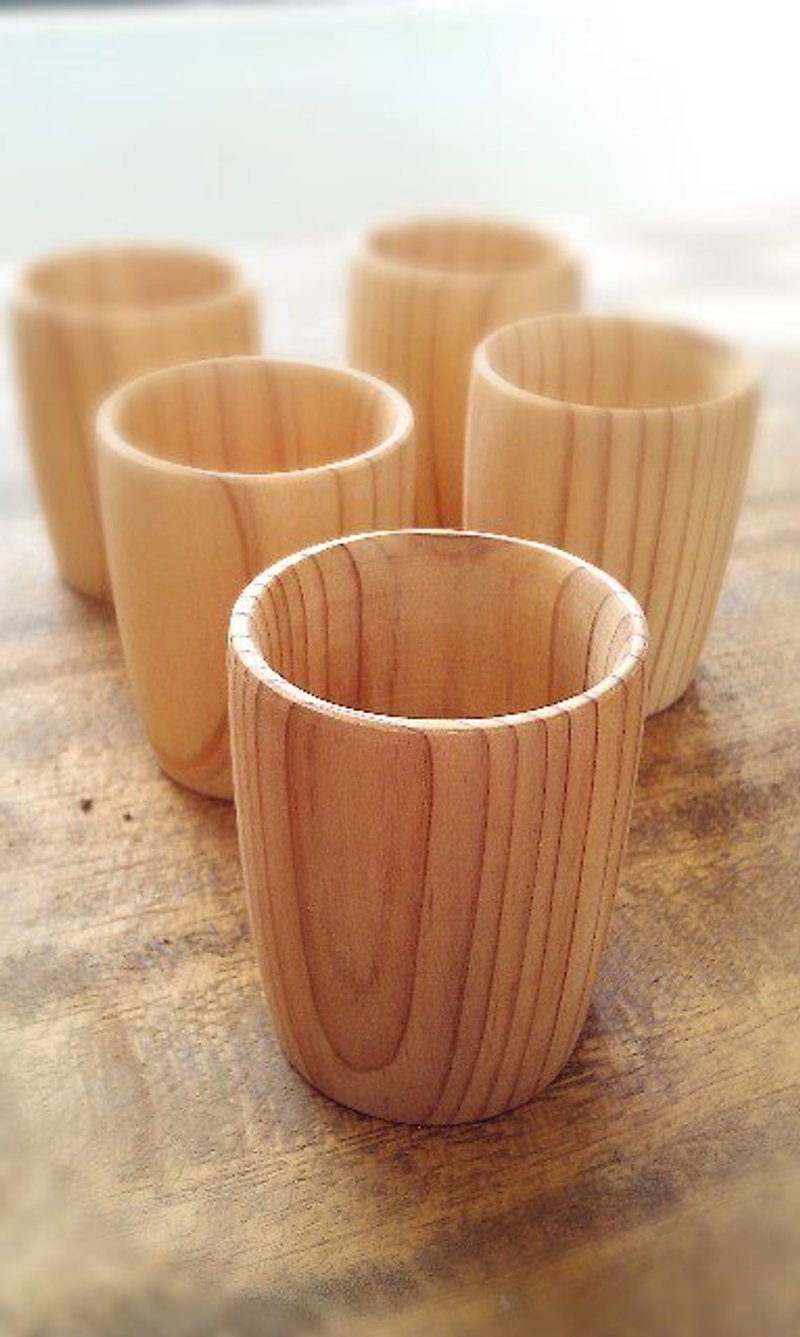 良食草堂【日本原木制酒杯五入组】 - 茶具/茶杯 - 木头 金色