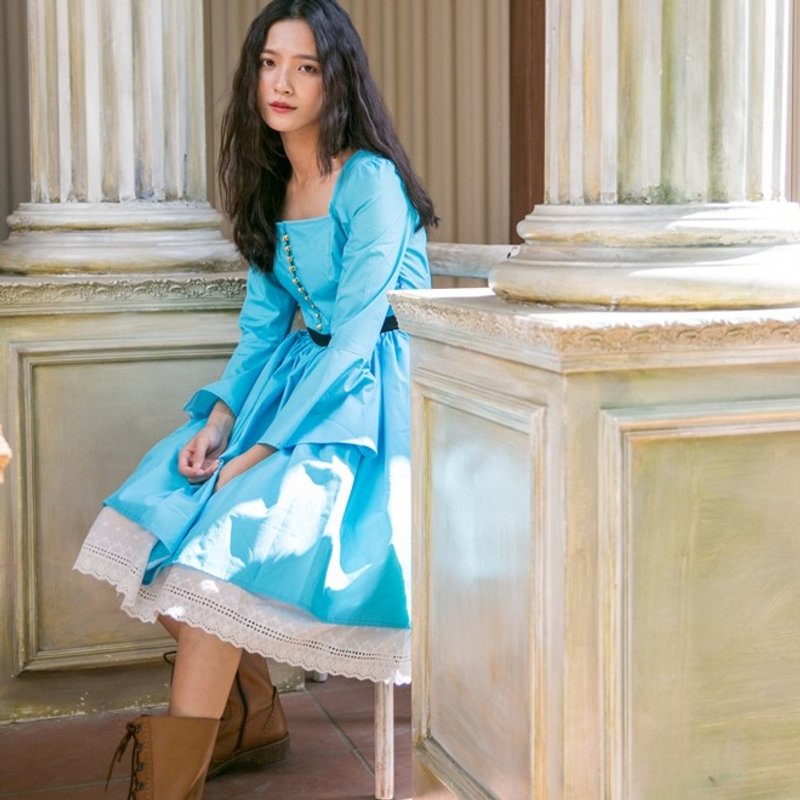 马克与爱丽丝的下午茶 大摆澎澎喇叭袖缩腰洋装 - 洋装/连衣裙 - 其他材质 蓝色