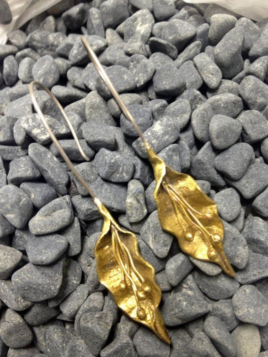 蕊叶_手工/金工耳环 - 耳环/耳夹 - 其他金属 金色