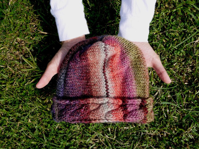 阿母100%的手作帽-麻花小矮人帽-菜菜色/新年/礼物 - 帽子 - 其他材质 多色