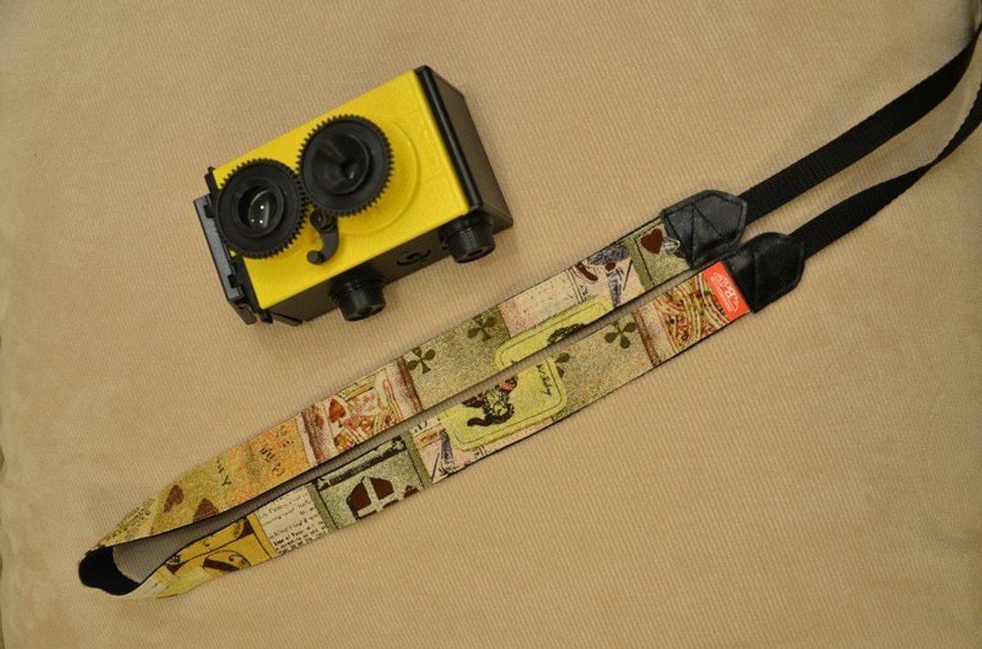 扑克 舒压背带 相机背带 乌克丽丽    Camera  Strap - 相机背带/脚架 - 其他材质 