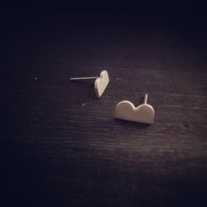 Misstache 胡子小姐 手工黄铜/ 纯银 耳环 / 耳扣 不对称 2件组 Brass/Silver earrings - 耳环/耳夹 - 其他金属 金色