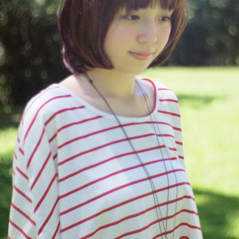 有机棉气球剪裁五分袖上衣(红白) - 女装 T 恤 - 棉．麻 