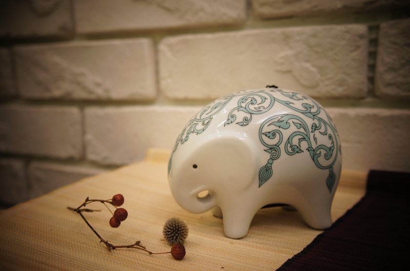 Balsa Lifestyle Elegant大象-存钱筒 - 储蓄罐 - 其他材质 