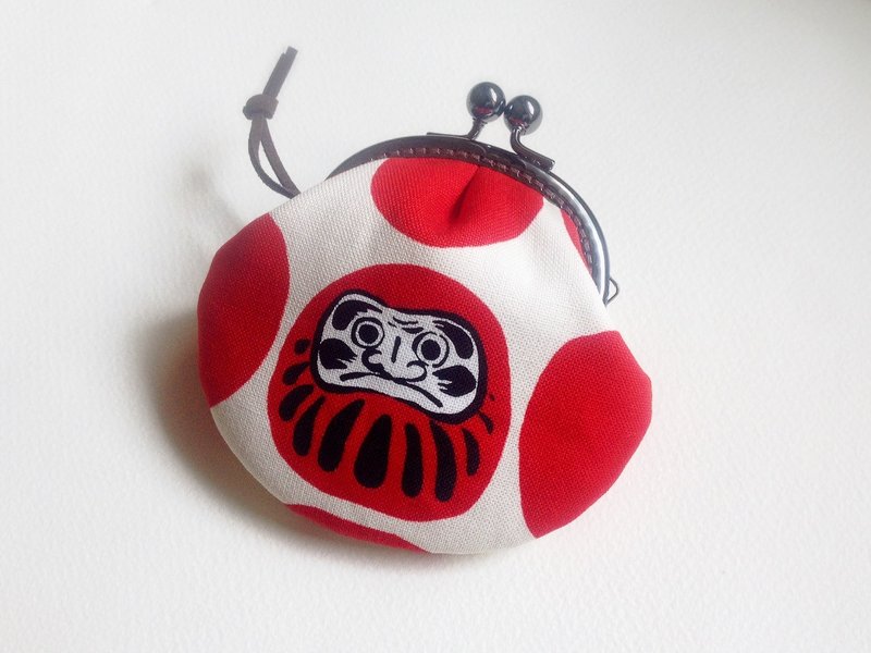 hm2。不倒翁 达磨。贝壳 口金包 - 零钱包 - 棉．麻 红色