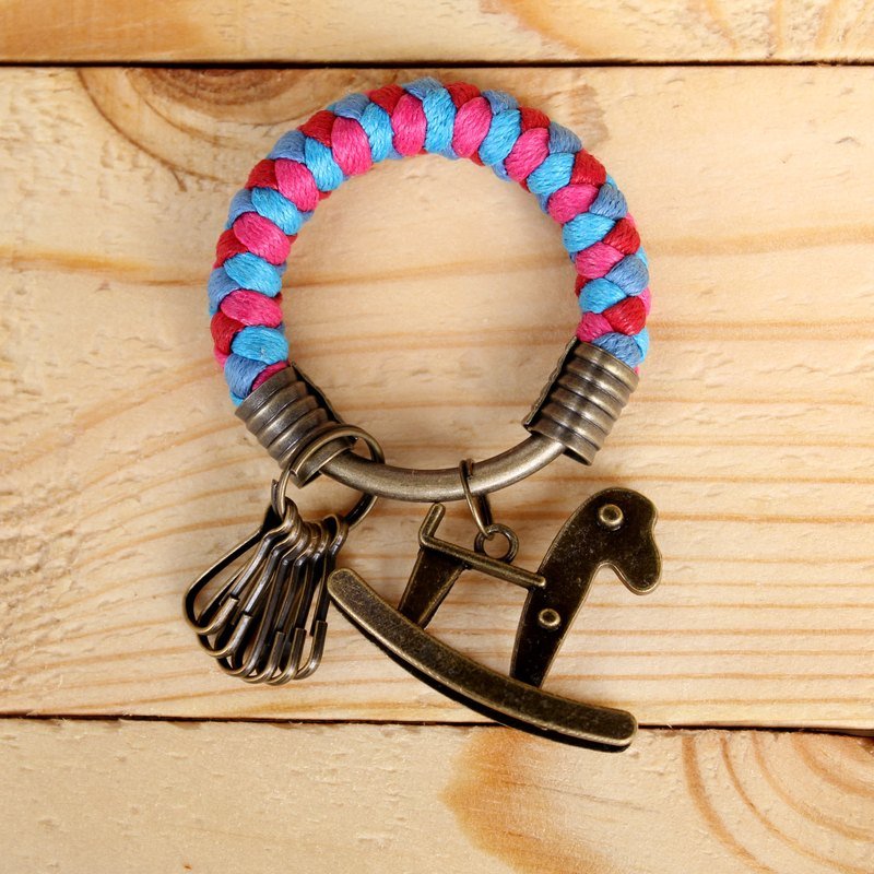 【UNA-优娜手作】纯手工 编织 腊绳 铁环 钥匙圈(小)5.3CM/定制化(小)/定制化 - 吊饰 - 其他金属 多色