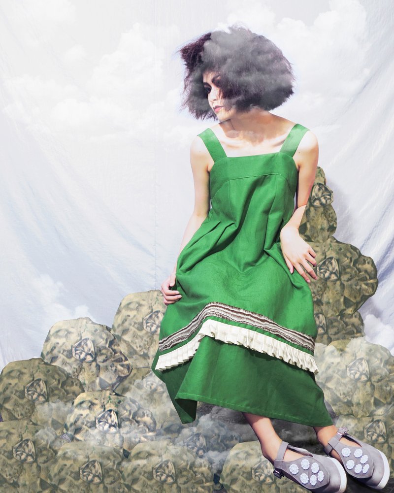 绿色多重褶子吊带洋装 - 洋装/连衣裙 - 棉．麻 绿色