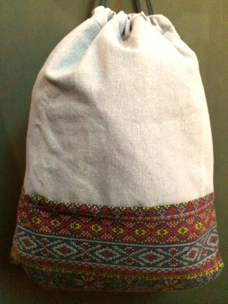 RABBIT LULU 束口袋 束口包 后背包。日本带回布料 限量款 十字绣花纹 - 束口袋双肩包 - 其他材质 蓝色