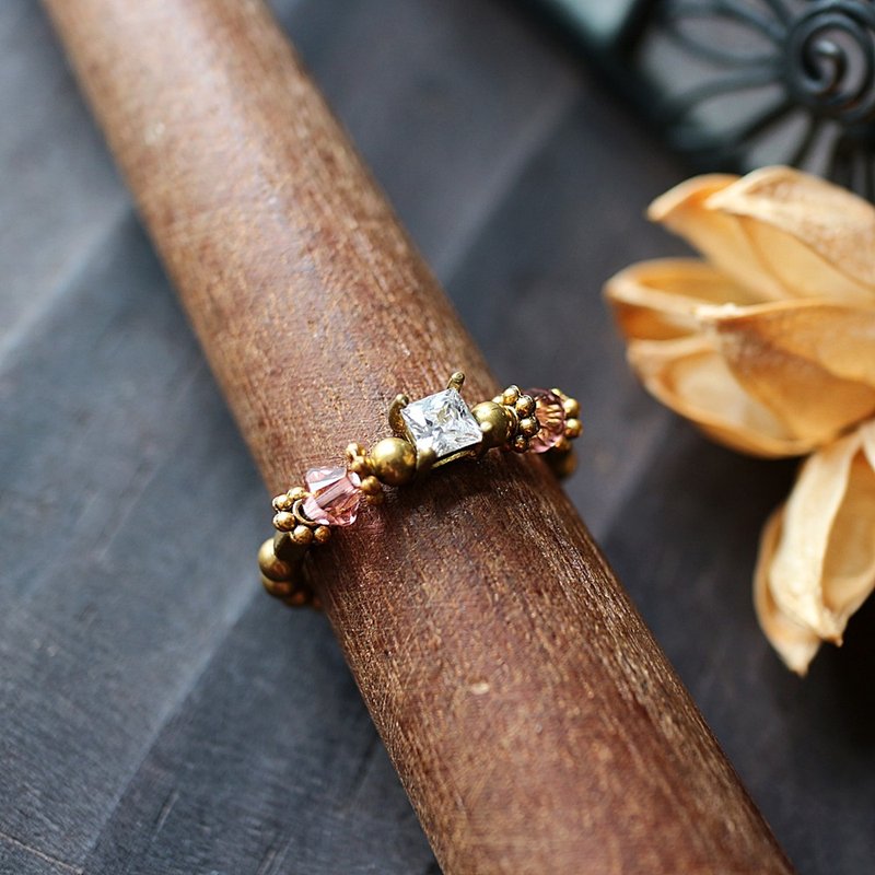 EF流金岁月NO.188锆石玫瑰红色水晶典雅黄铜戒指 尾戒 脚戒 - 戒指 - 宝石 粉红色