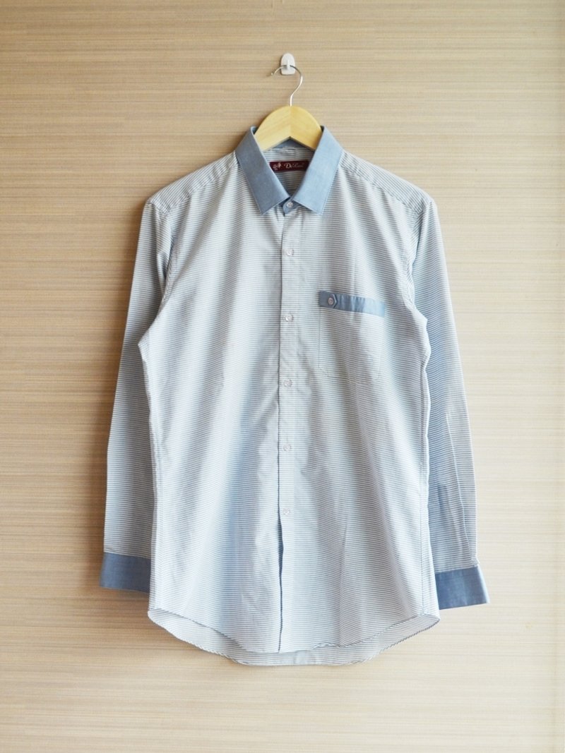 {地花ilakoa}【古着】质感蓝白横线条长袖衬衫 - 男装衬衫 - 其他材质 蓝色