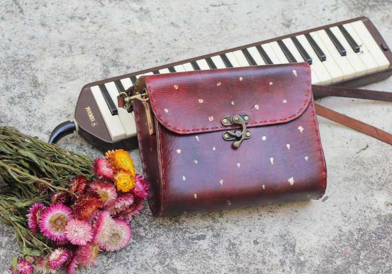 植鞣牛革真皮古典手工包 - 甜果实 - 侧背包/斜挎包 - 真皮 红色