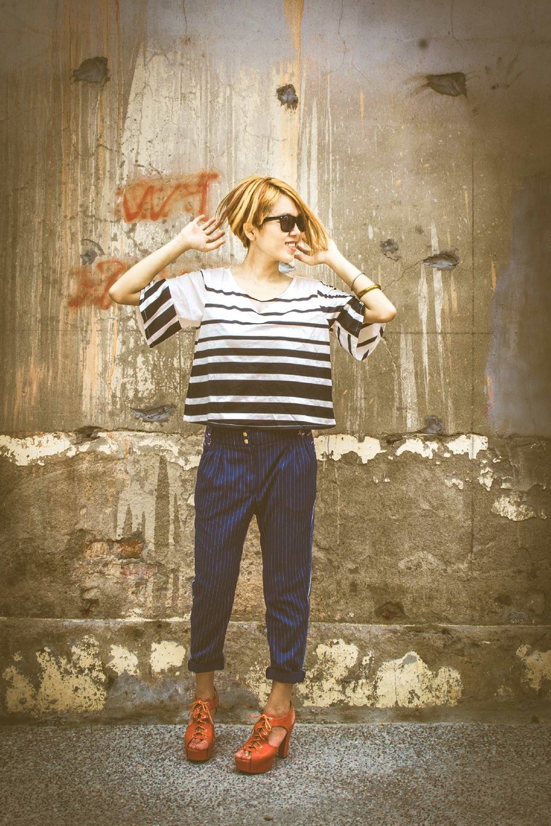 雅痞英伦混搭九分老爷裤 - 女装长裤 - 棉．麻 蓝色