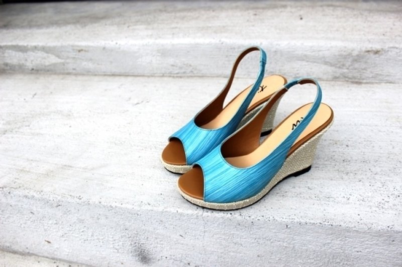 蓝 鱼口楔型凉鞋 - 男女凉鞋 - 真皮 蓝色