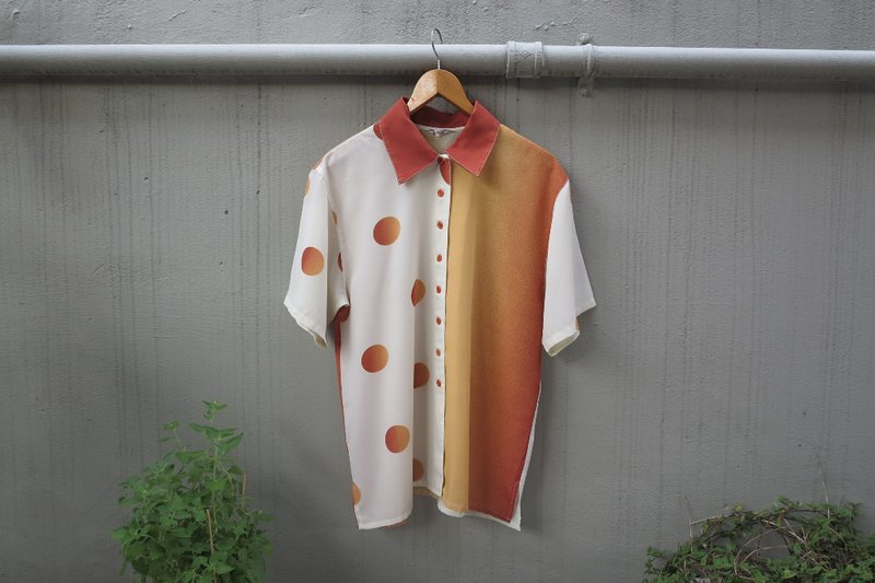 FOAK古着 橘色星球衬衫 - 女装衬衫 - 其他材质 橘色