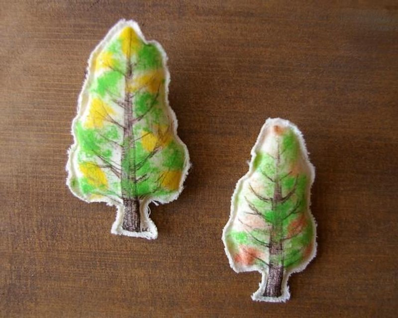 tree broach (yellow) - 胸针 - 其他材质 黄色