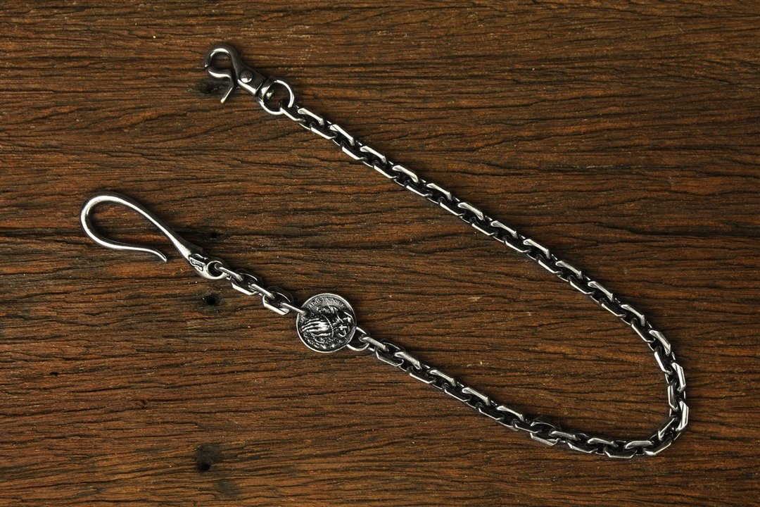 Classic Hook with Pray Hand Wallet Chain 经典大勾祈祷手钱币削边链款(电镀925纯银) - 钥匙链/钥匙包 - 其他金属 