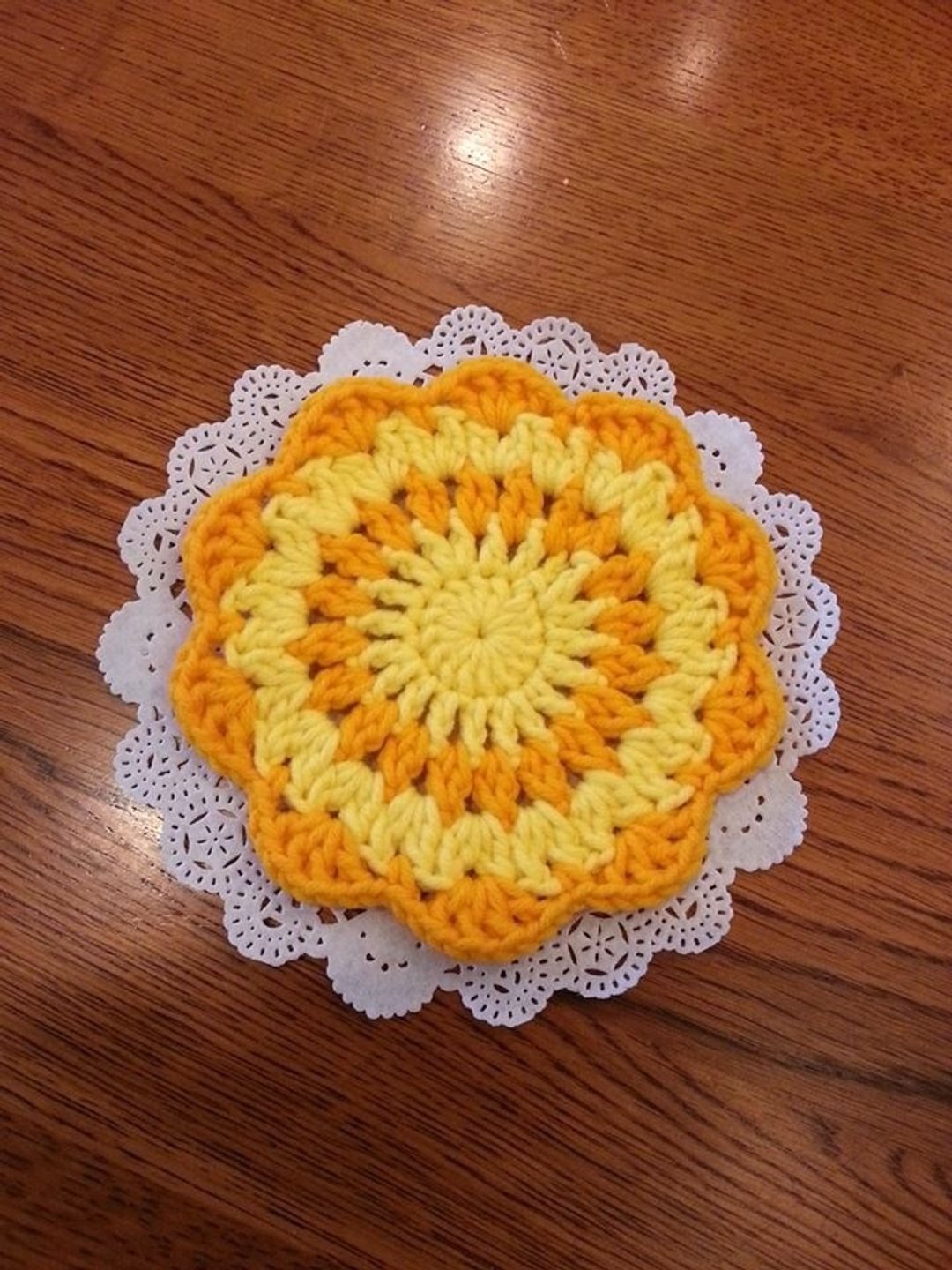 【Knitting】花型杯垫-铭黄与浅黄的圆舞曲 - 杯垫 - 其他材质 黄色